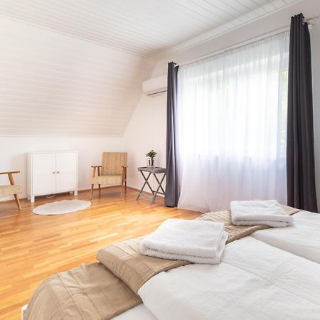 Jázmin Vendégház Balatongyorok Exterior foto